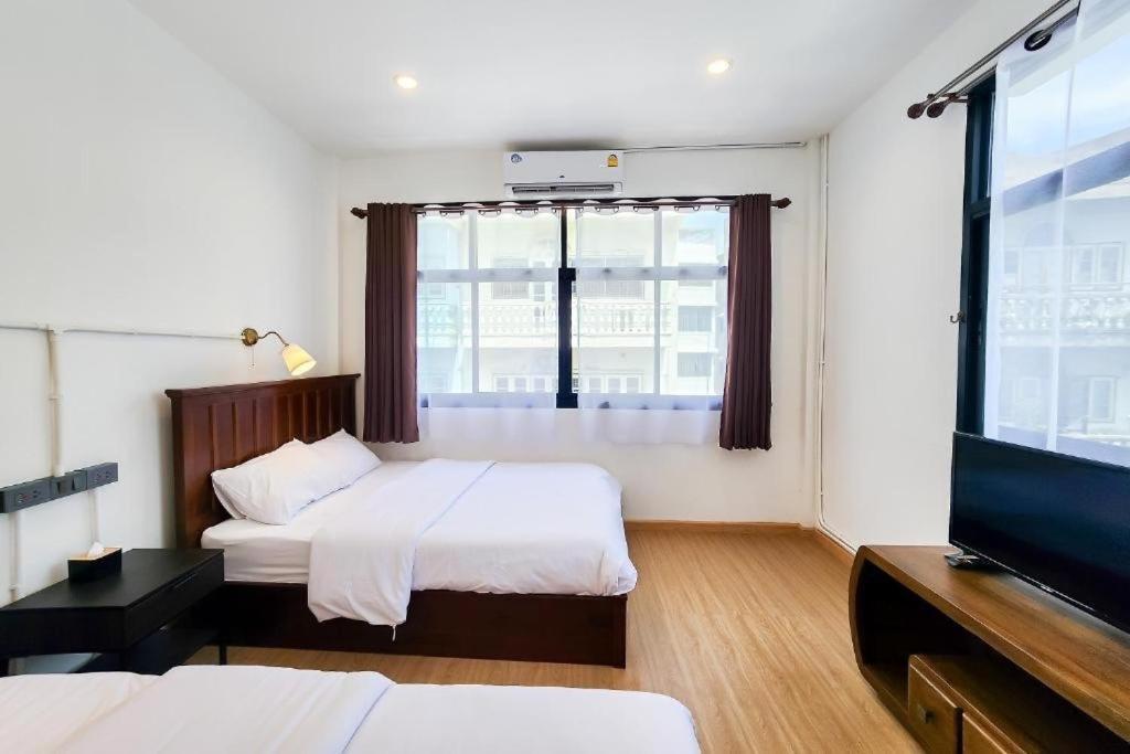 Penthouse Lamoon Hotel Bangkok Exterior photo