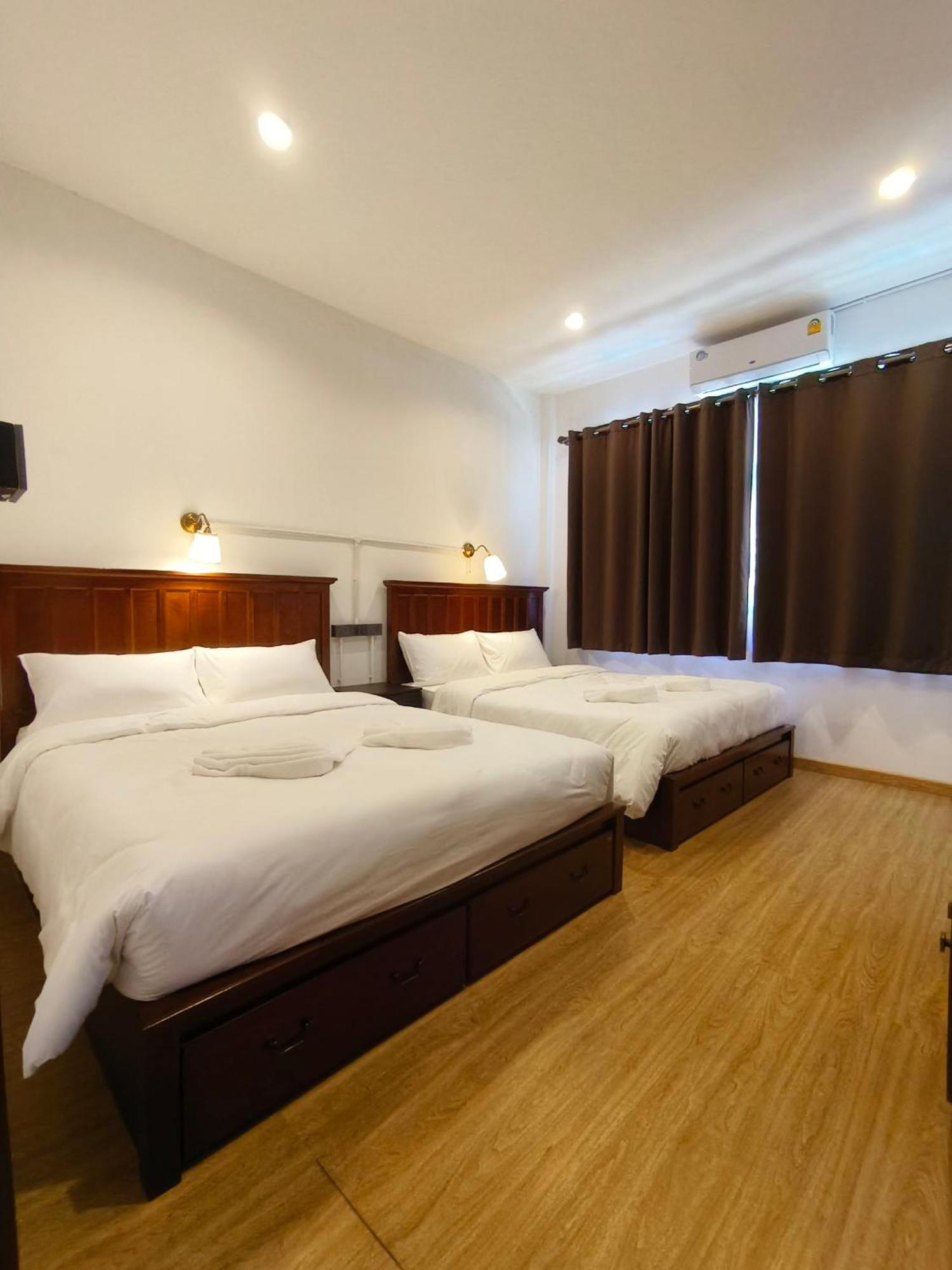 Penthouse Lamoon Hotel Bangkok Exterior photo